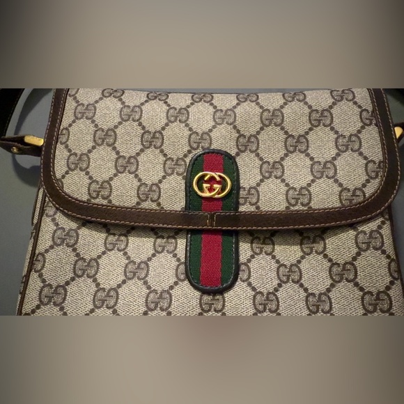 Gucci Crossbody Bag - Picture 3 of 16